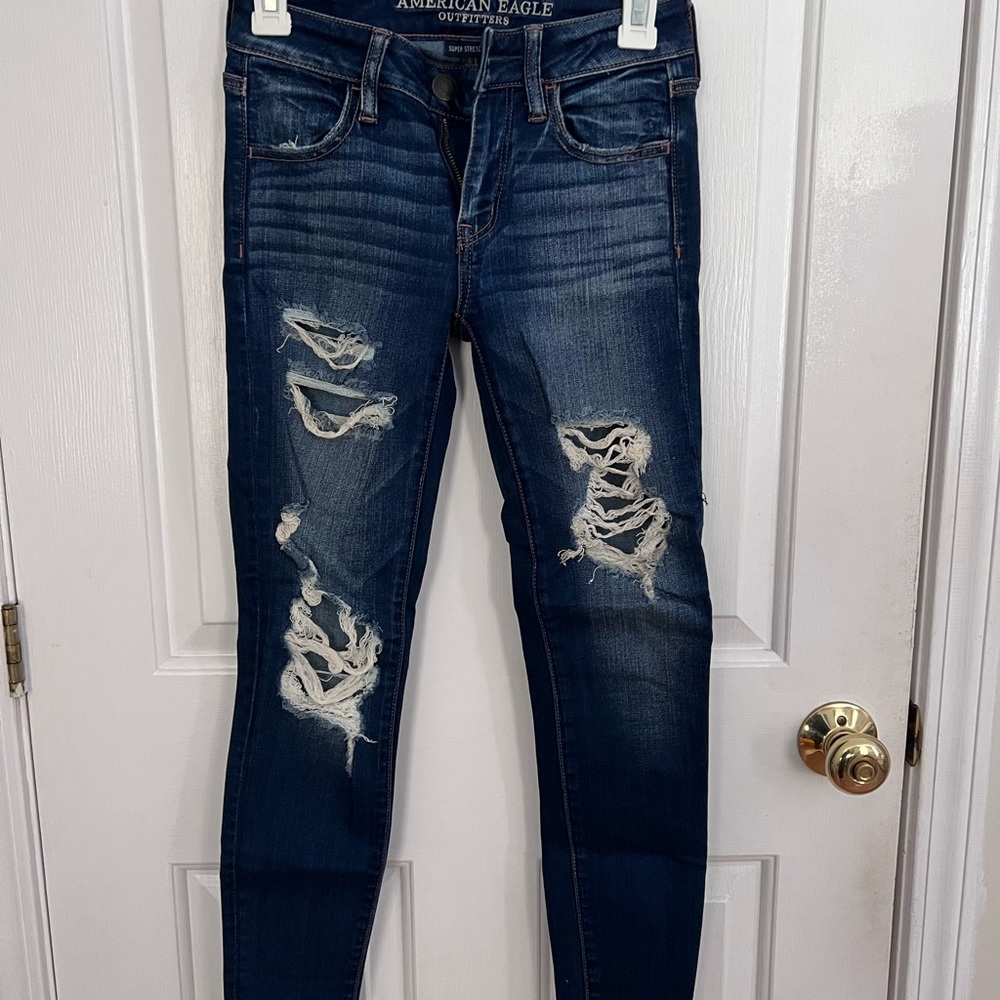 American Eagle Outfitters Women's Ripped Dark Blue Skinny Jeans